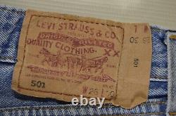 Vintage LEVIS 6501 womens 501 JEANS (tag W28) W26 L30 size 8 ladies High waist