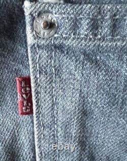 Vintage Levi's 541 04 Jeans Adult 32 One Pocket Cinch Back Loose Fit Made In UK