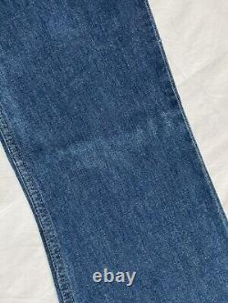 Vintage Levi's Jeans Women's 28X32 (27) Bell Bottoms Feather Tab Made in USA 70s