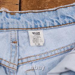 Vintage Levis 550 Jeans 28 x 32 USA Made 90s Stonewash Tapered Blue Womens