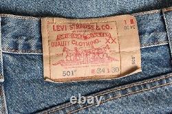 Vintage Made in USA LEVIS 501 Jeans Men Size W34 L30 Straight DZ1961